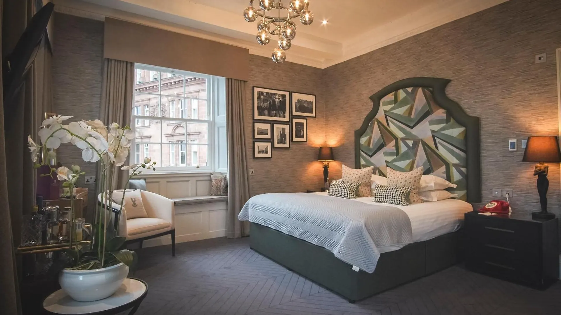 The Rutland Hotel & Apartments contacts